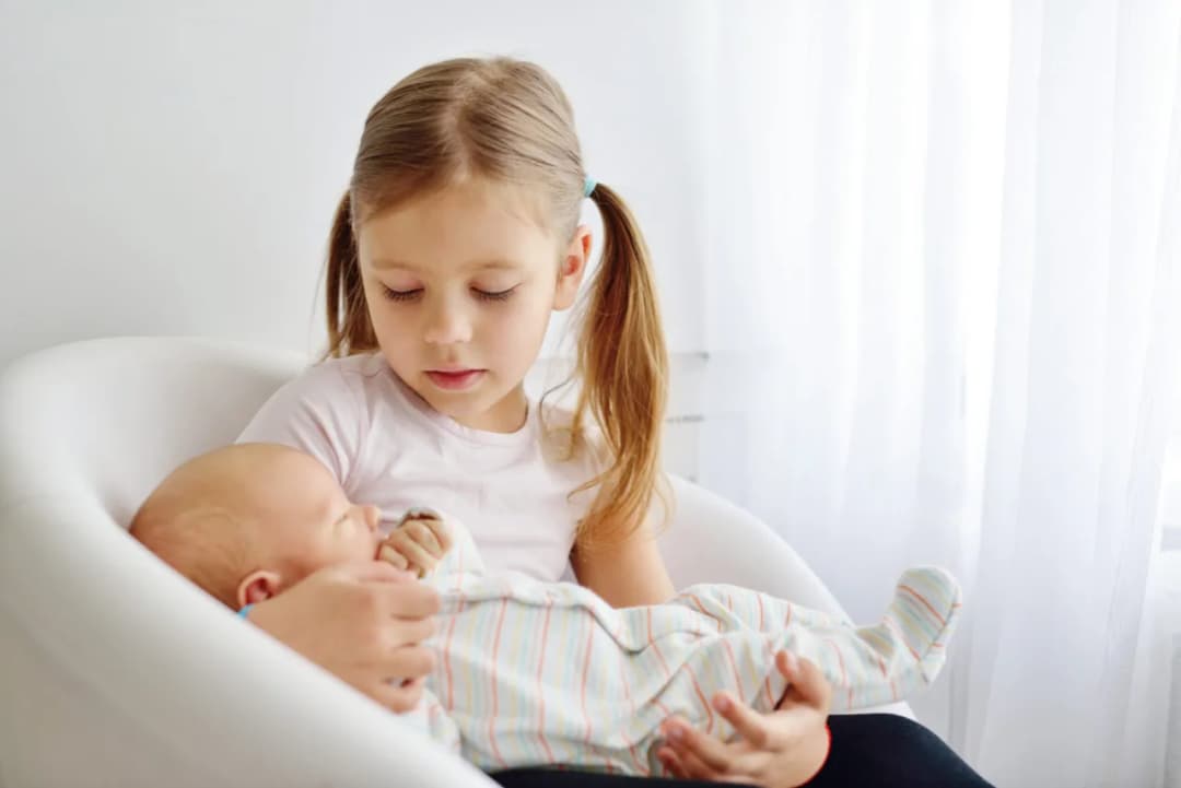 Jak przygotować dziecko na rodzeństwo i uniknąć zazdrości?