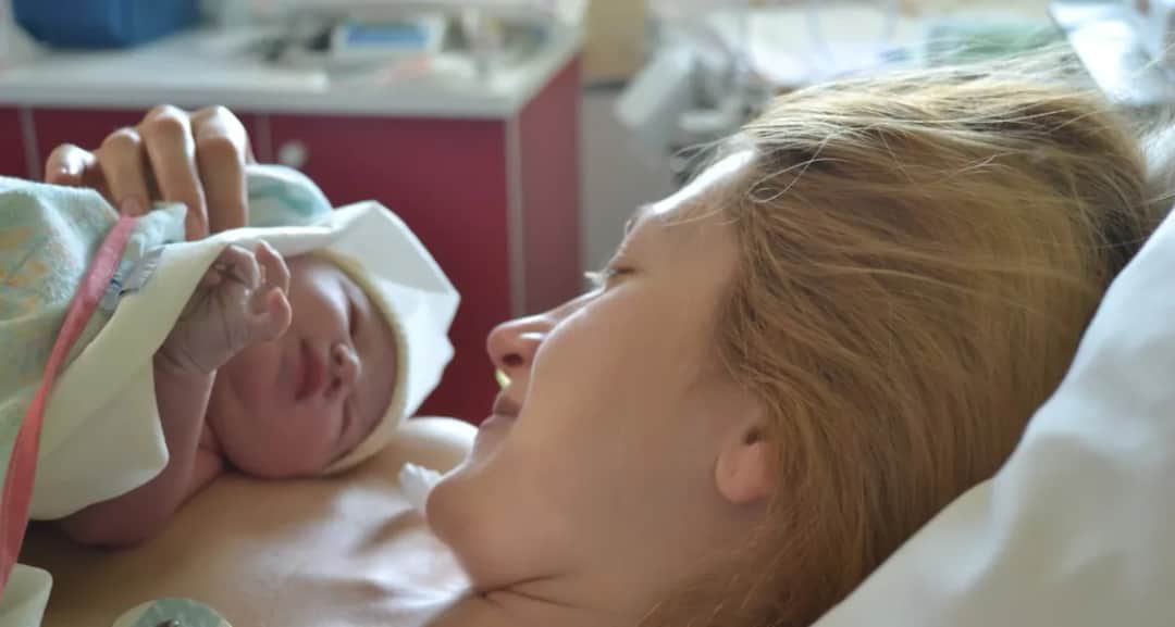 Ile przed porodem odchodzi czop? Poznaj fakty i wskazówki