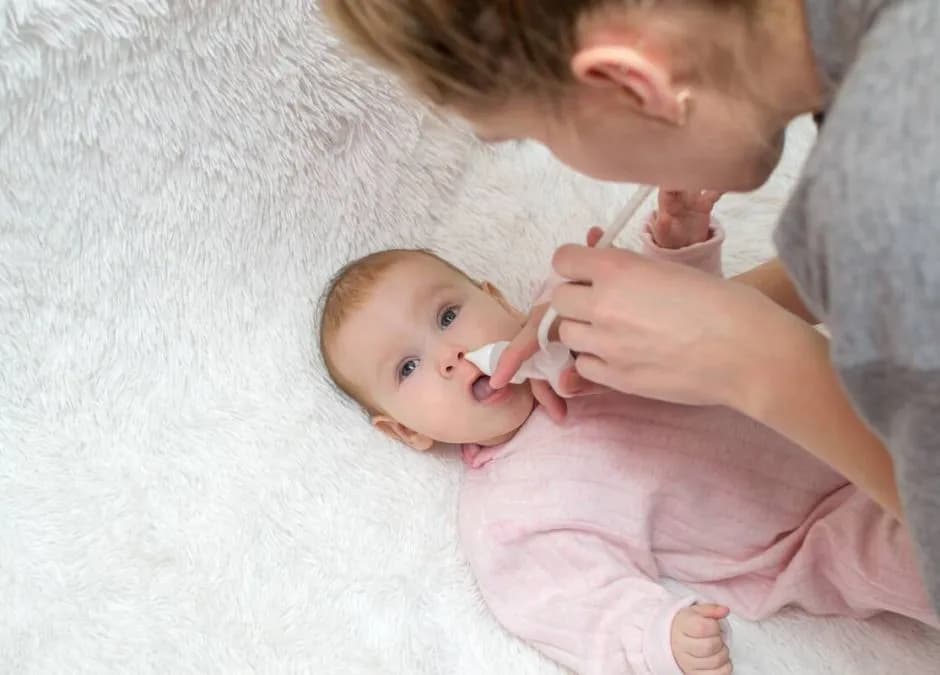 Ile może trwać katar u niemowlaka? Czas trwania i objawy